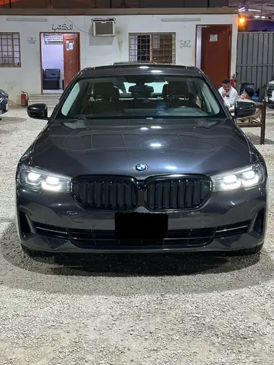 للبيع 520 2023 BMW 1