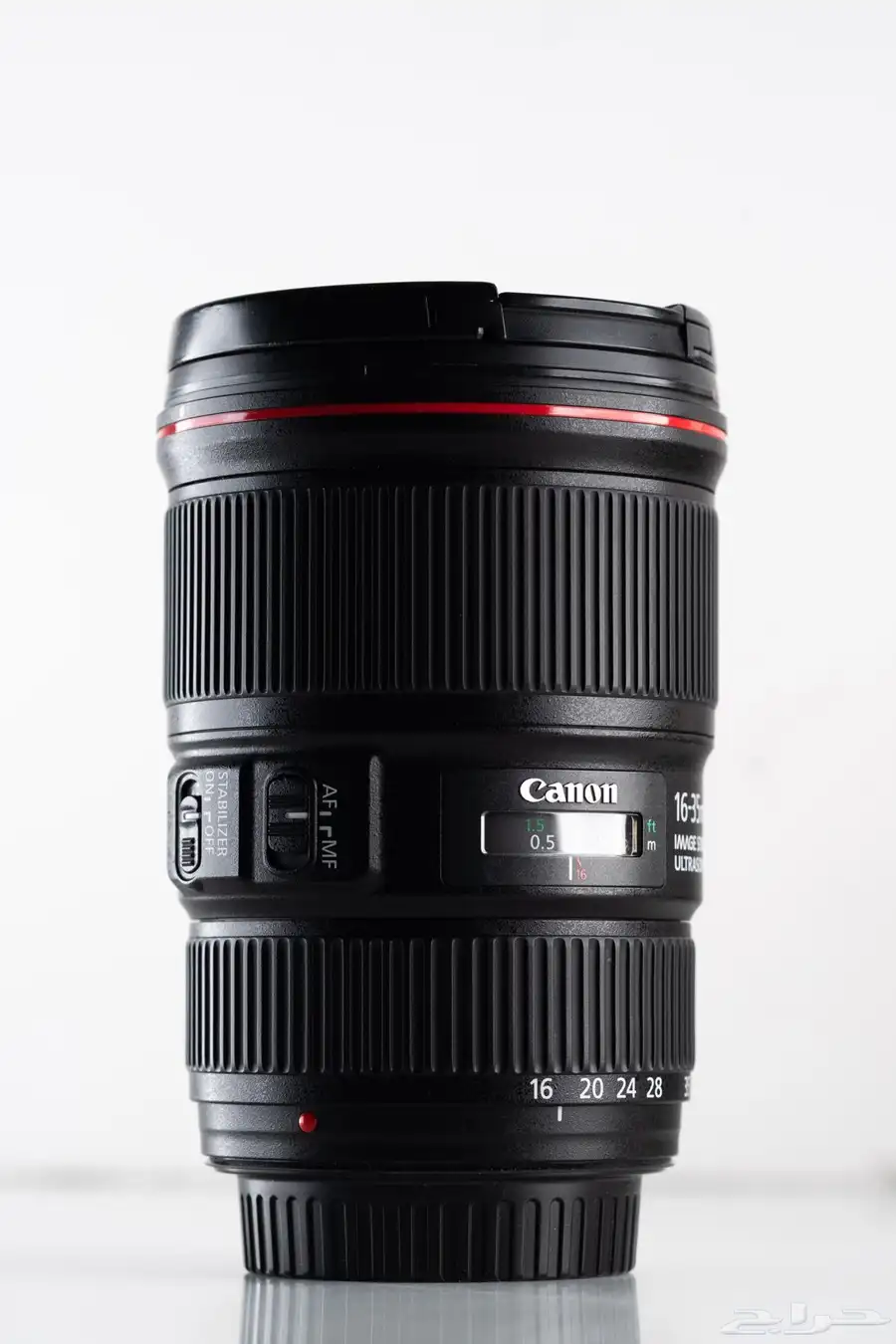 عدسة كانون فل فريم Canon EF 16-35mm F 4 IS USM 1