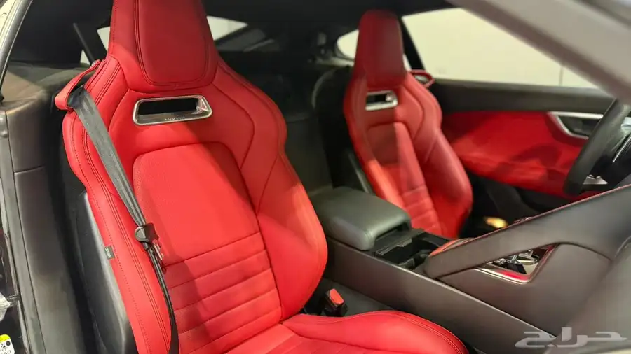 جاكوار F-TYPE R DINAMIC 2018 بحالة ممتازة 14