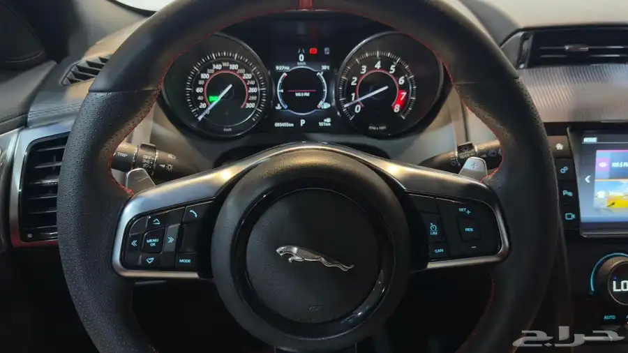 جاكوار F-TYPE R DINAMIC 2018 بحالة ممتازة 18