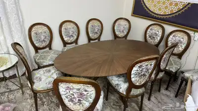 طاولة طعام جديدة من ( هوم سنتر ) مع كراسي تفصيل خشب وطني 0