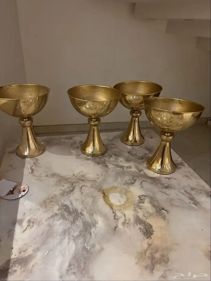 صواني للبيع 0