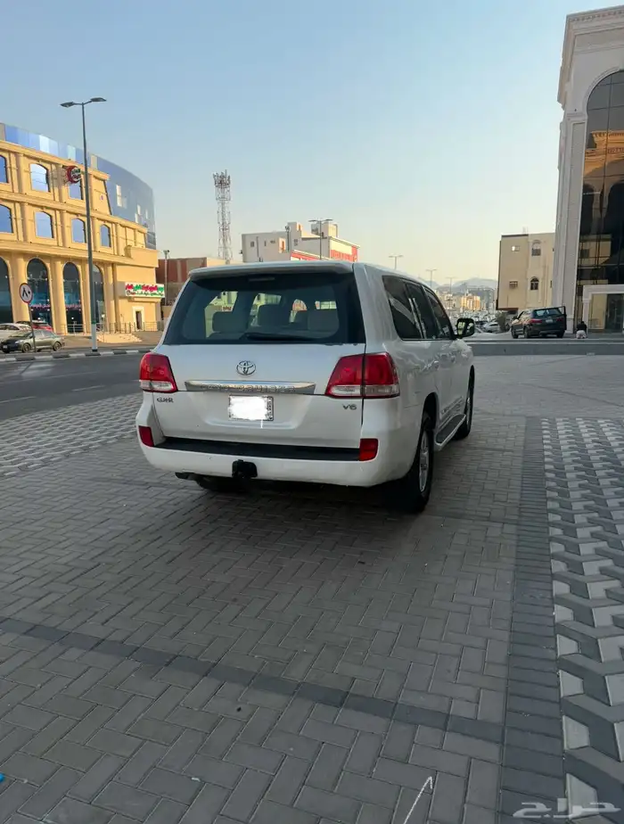 لاندكروزر 2009 2