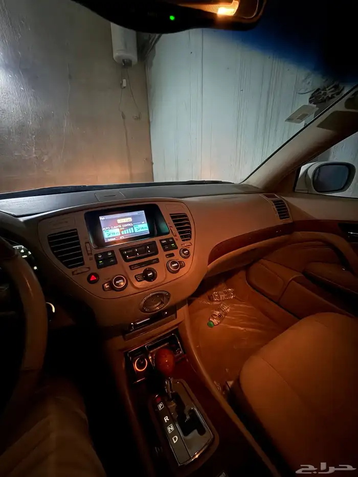 انفيتني q45 2002 بمحرك 8 سلندر (V8) علامة فاخره 27