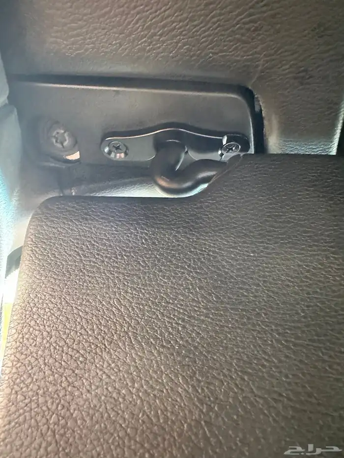 قطعة اصلاح شماسة جيب رانجلر JL 3