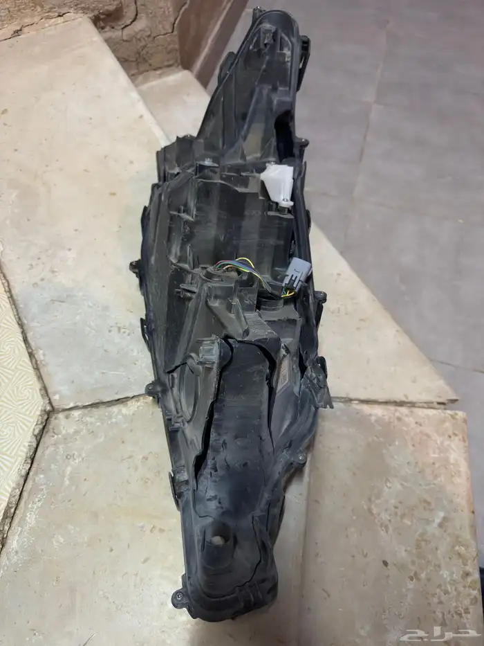 شمعه كامري يسار 2023 0