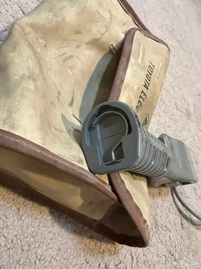 ريموت ونش جيب شاص وربع نظيف جدا مع شنطة اصلي 3