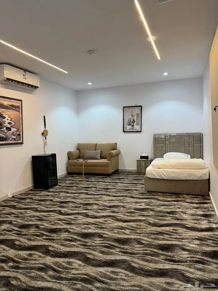 غرف عزاب في الشيبيه عند قصر الريم مكيفه للايجار يوجد يومي 5