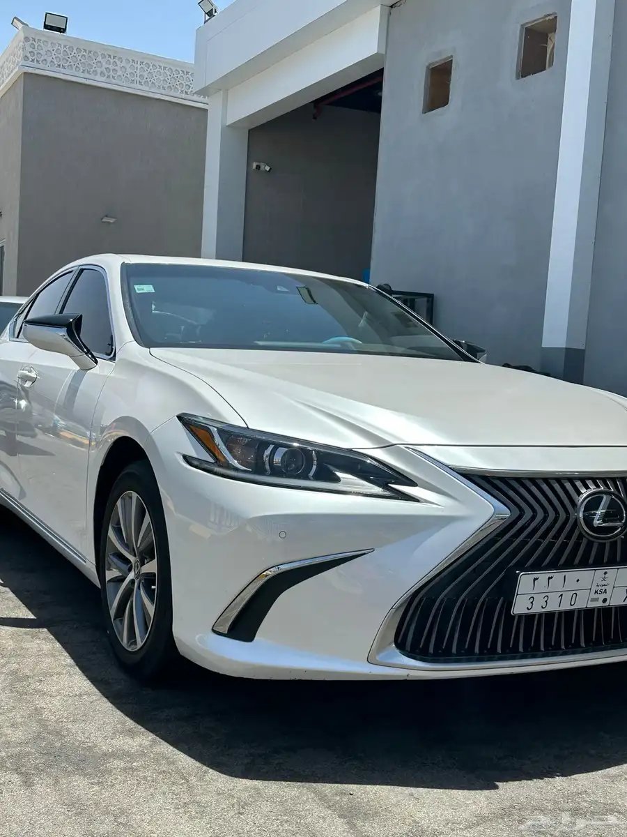 لكزس ES350 2021 2