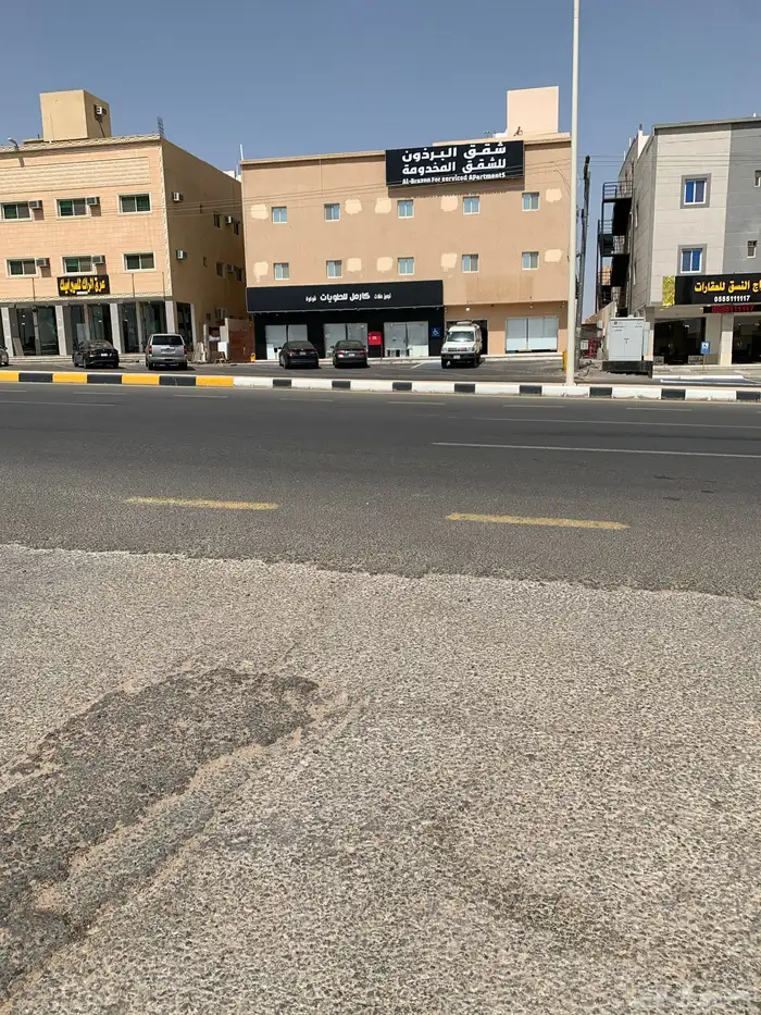 رطب خلاص الحساء متواجد امام كارمل للحلويات 2