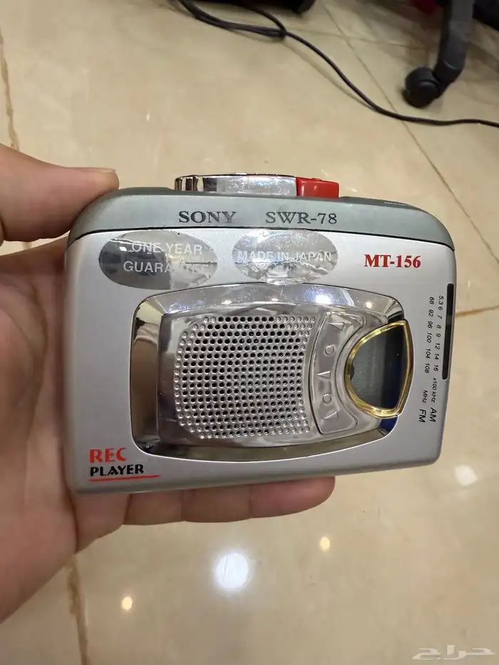 للبيع مسجل سوني كاست أو راديو جديد مخزن ضغير الحجم 0
