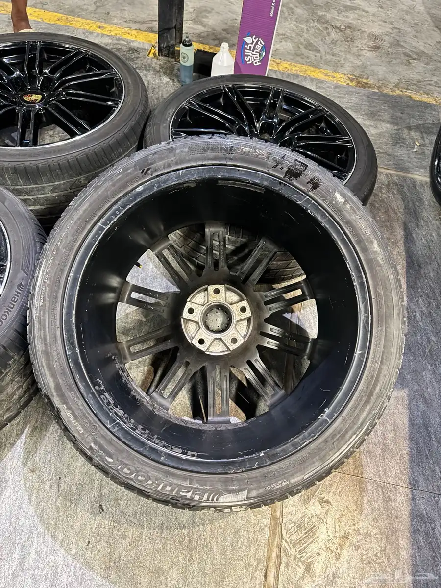 للبيع جنوط بورش كايين gts 4