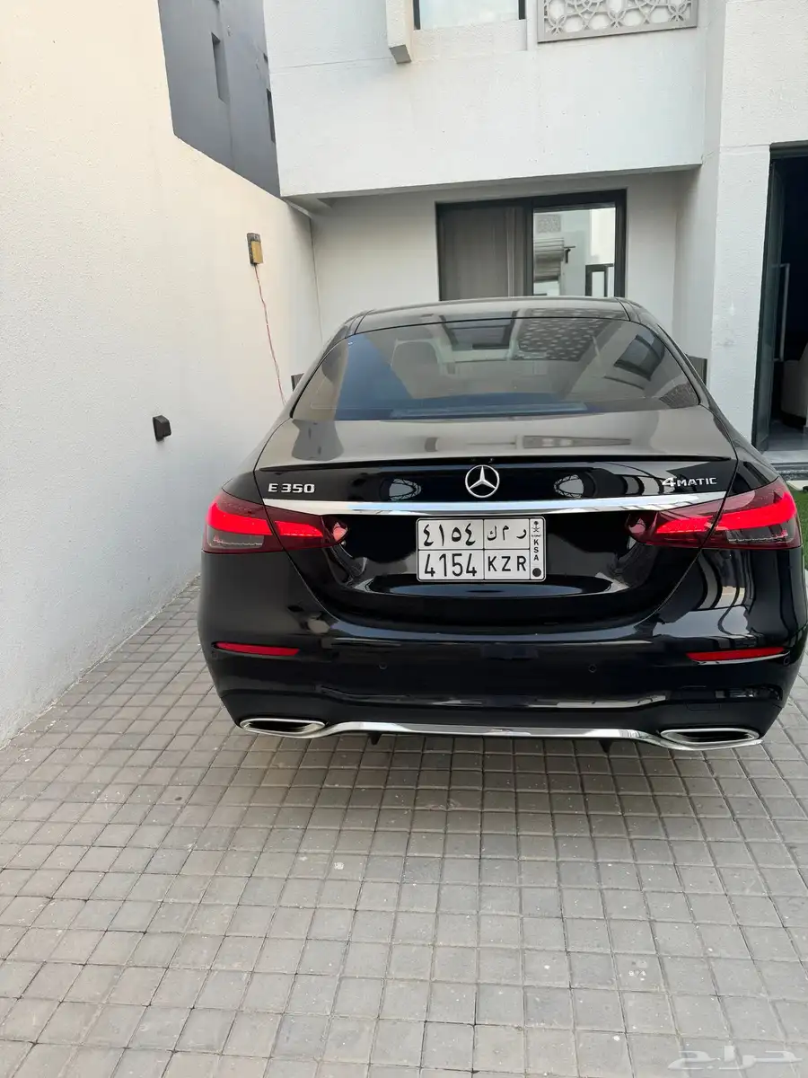 مرسيدس E350 موديل 2021 اسود 5