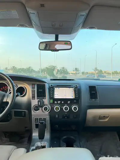 للبيع سكويا 2013 نظيف 27