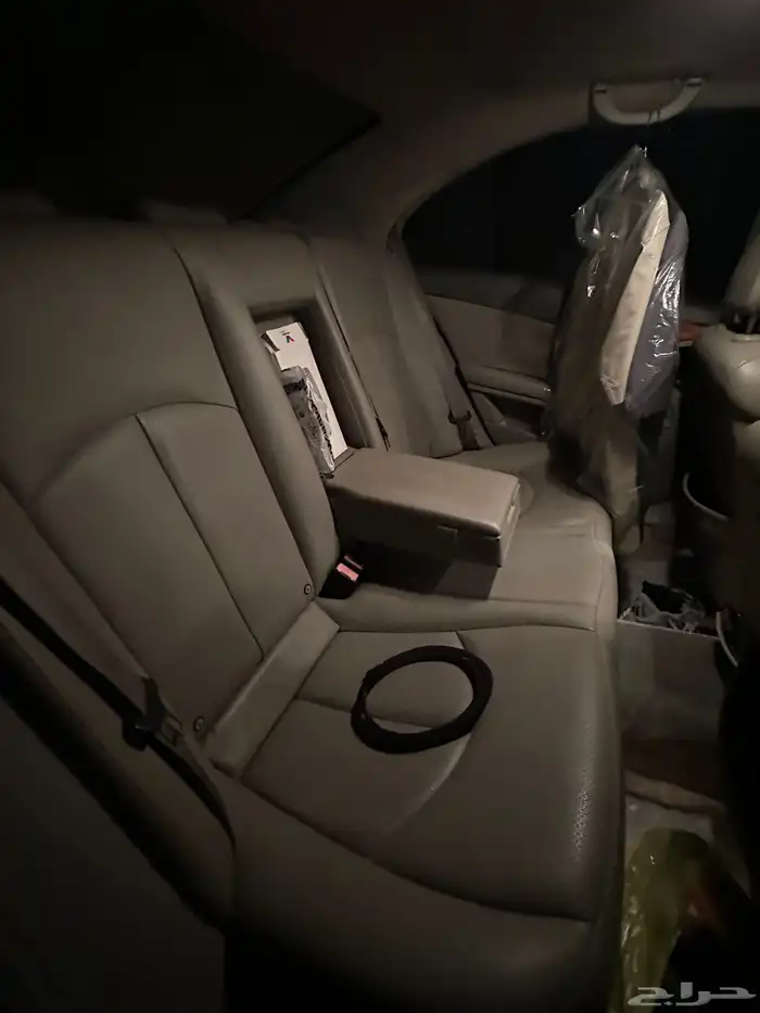 مرسيدس E350 2006 8