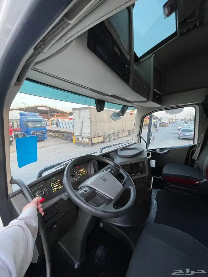 راس فولفو بطاقة جمركية 2021 - FH 460 19