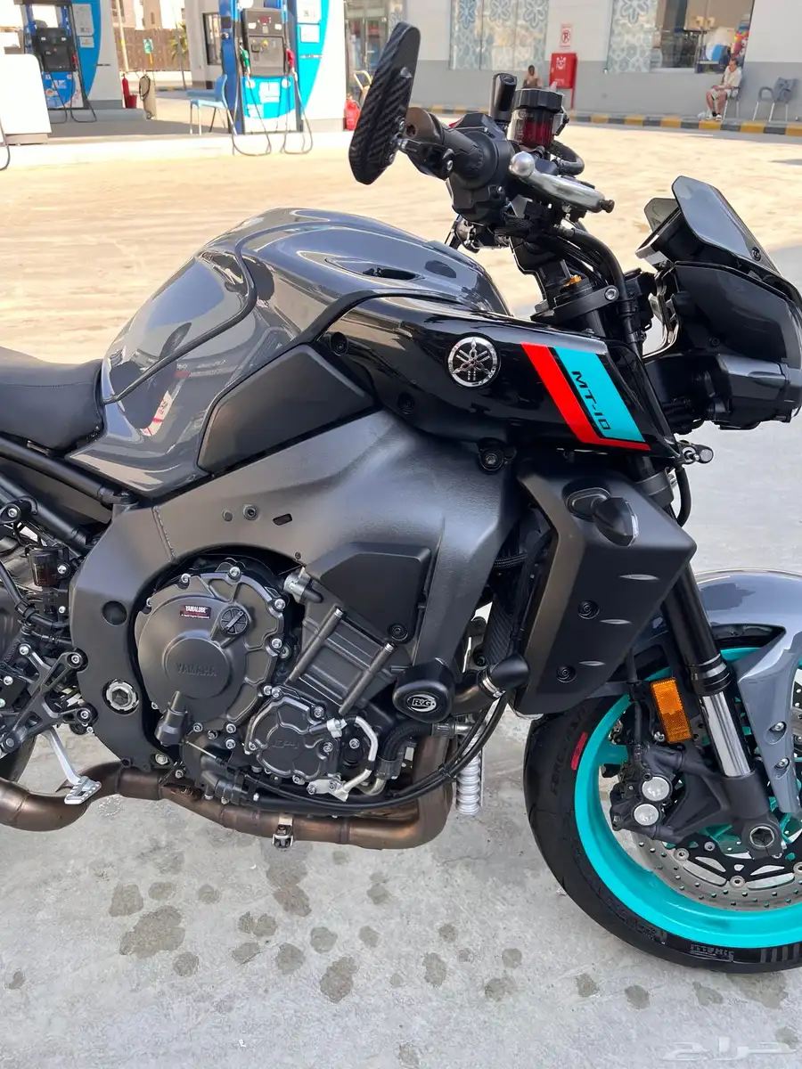 للبيع دباب ياماها MT-10 موديل 2023 8