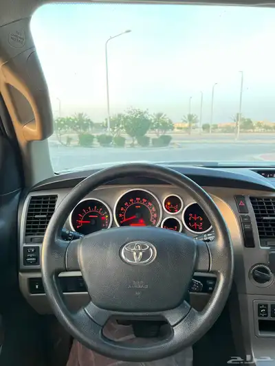 للبيع سكويا 2013 نظيف 30