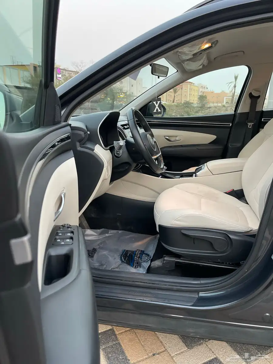 Hyundai Tucson 2.0 Smart 11