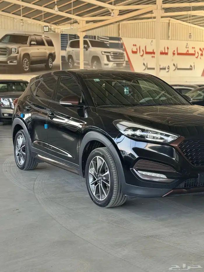 هيونداي توسان 2019 ديزل 1.7 - نظيفة جدا  - شرط 0