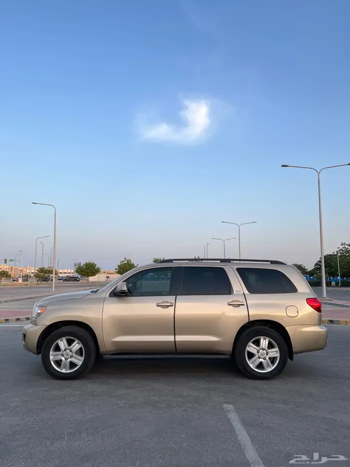 للبيع سكويا 2013 نظيف 2