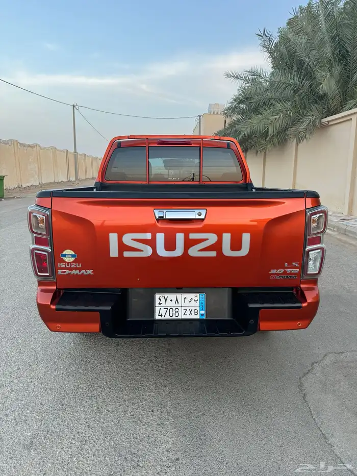 ايسوزو LS 2022 4