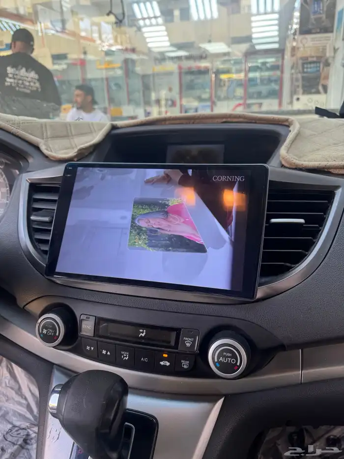 شاشة هوندا CRV 2