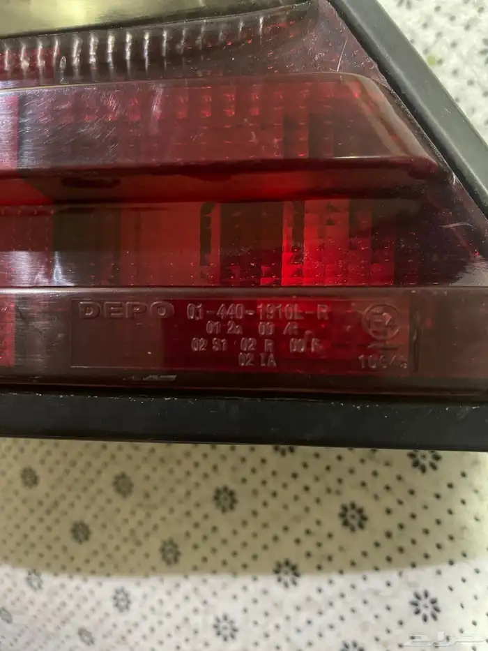 اسطبات خلفيه مرسيدس w124 6