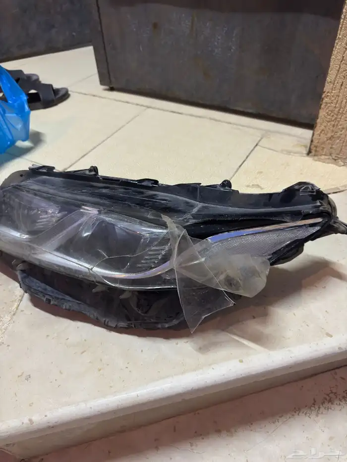 شمعه كامري يسار 2023 3