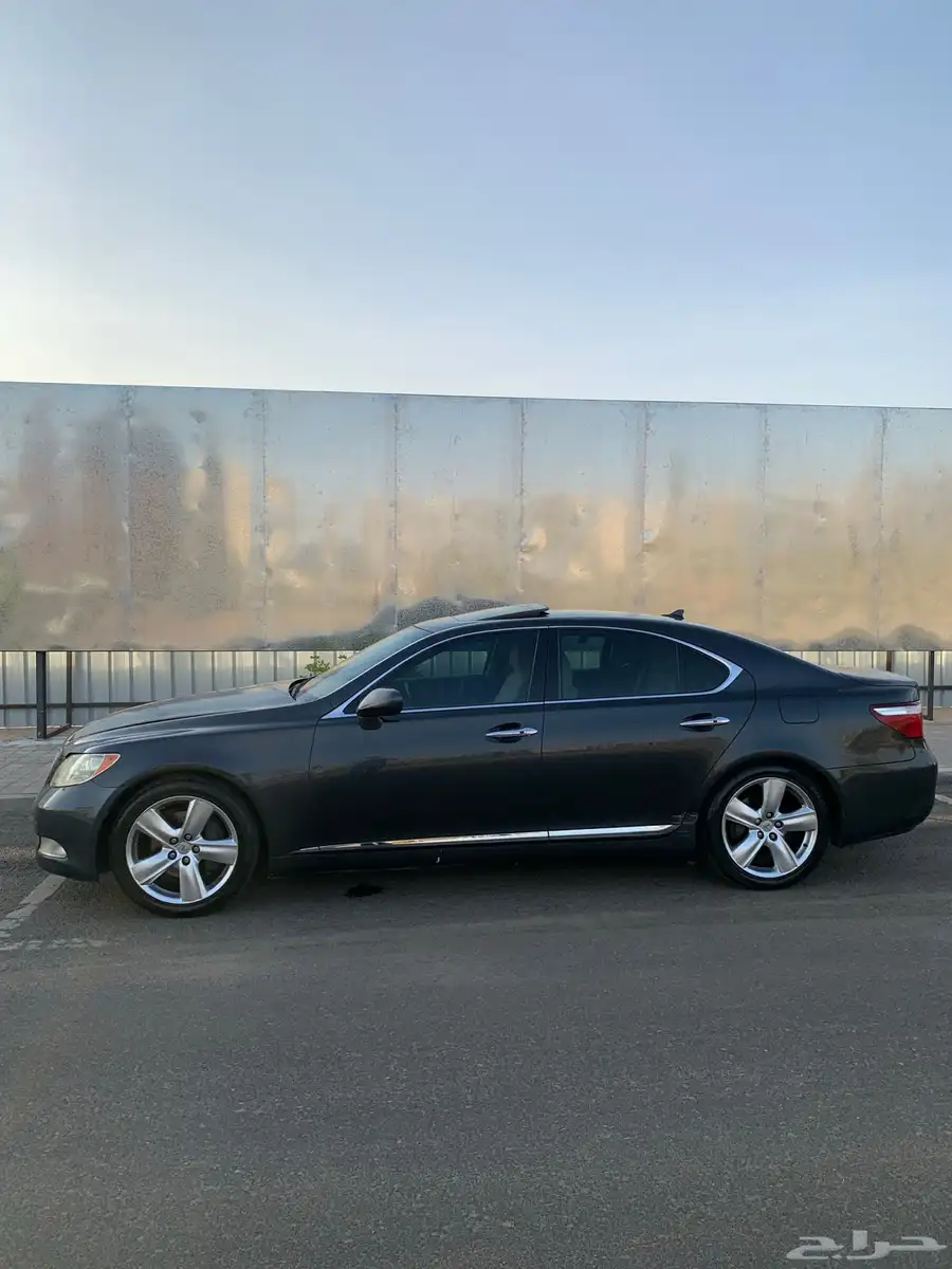 لكزس Ls 460 موديل 2007 3