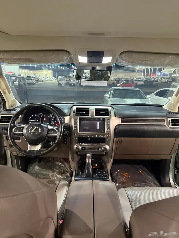 لكزس GX460 2020 14