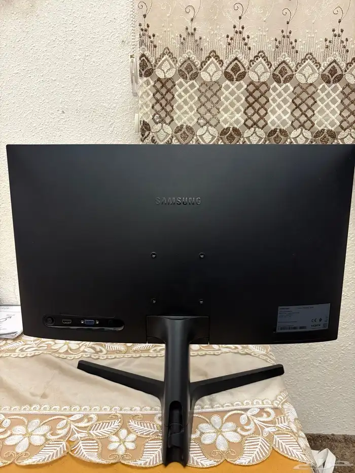 شاشه Samsung 24 بوصه 2