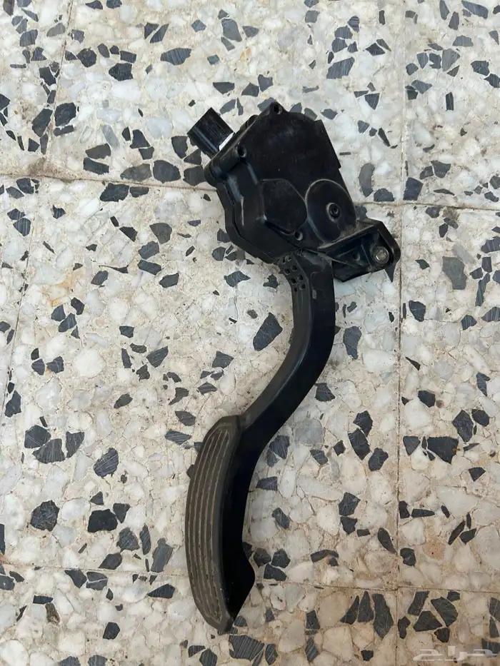 قطع كامري 2011 5