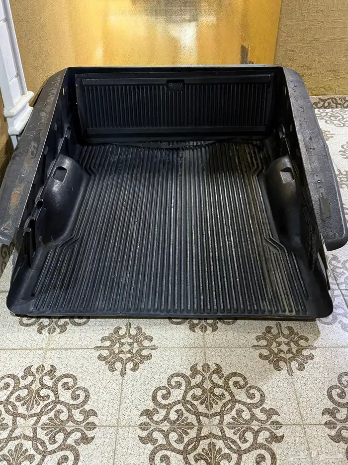 فيبر صندوق سلفرادو من مديل7-13 من شركة RUGGED LINER 0