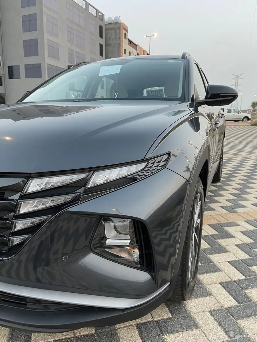 Hyundai Tucson 2.0 Smart 8