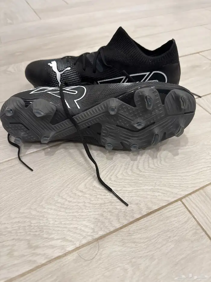 جزمة نيمار جديده بكرتونها 2