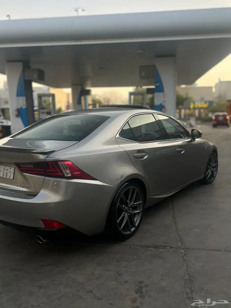 لكزس is F sport 2015 للبيع 3