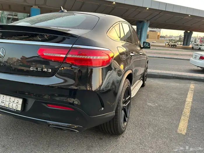 مرسيدس 2019 AMG GLE 43 10