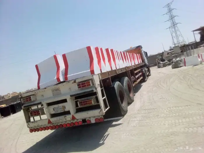 حواجز قاعدة عتاب بلدور بلاط 3