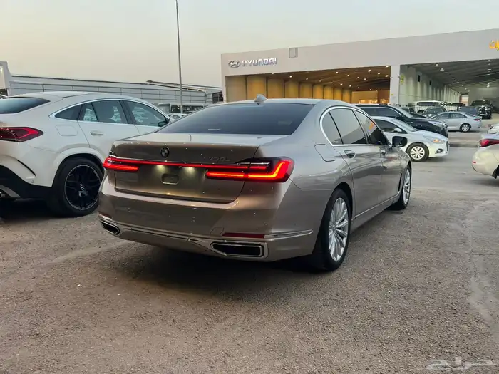بي ام دبليو 730 موديل 2022 سعودي بدي وكاله 10