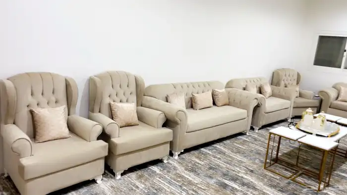 كنب شبه جديد تم البيييع 1