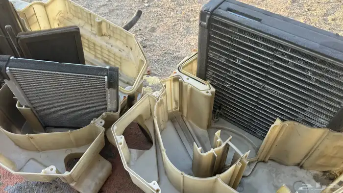 ثلاجه مكيف كامري 2003نظيفه ولا يوجد أي تنسيم وقشره طبلون 0