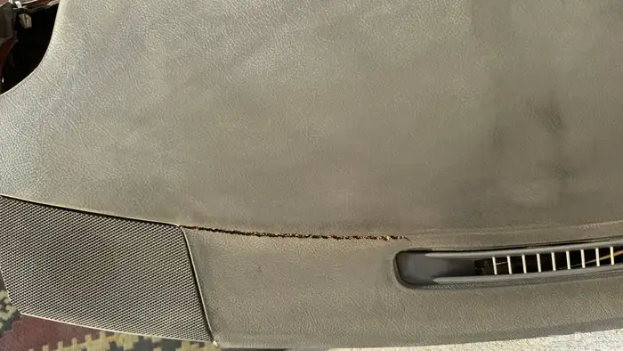 ثلاجه مكيف كامري 2003نظيفه ولا يوجد أي تنسيم وقشره طبلون 4