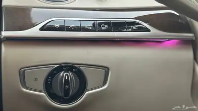 للبيع مرسيدس مخزن S500 عداد 87 32