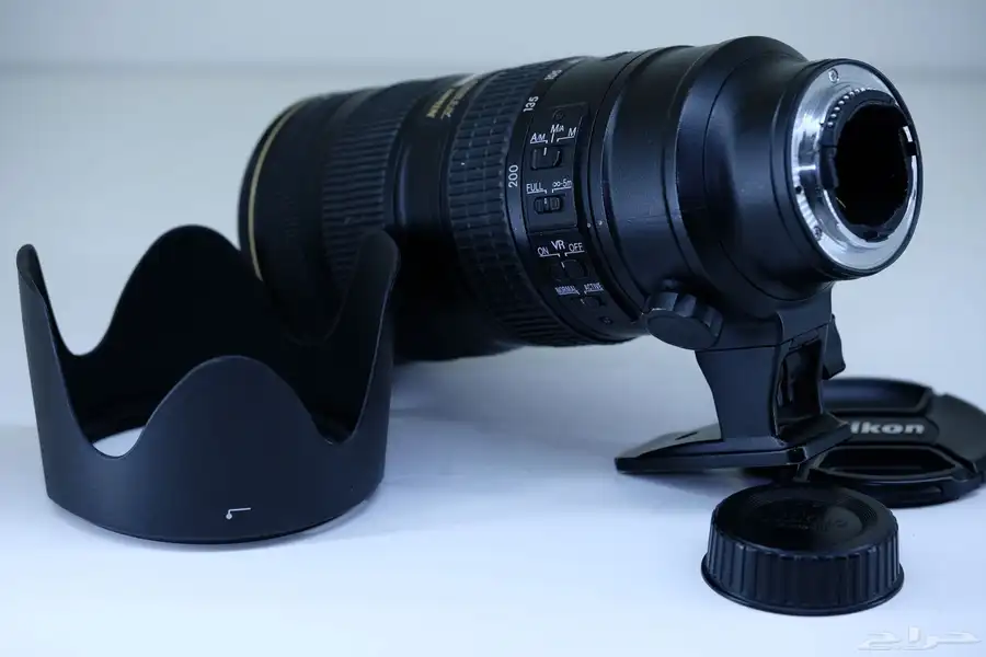 Nikon 70-200mm f 2.8G ED VR II 7