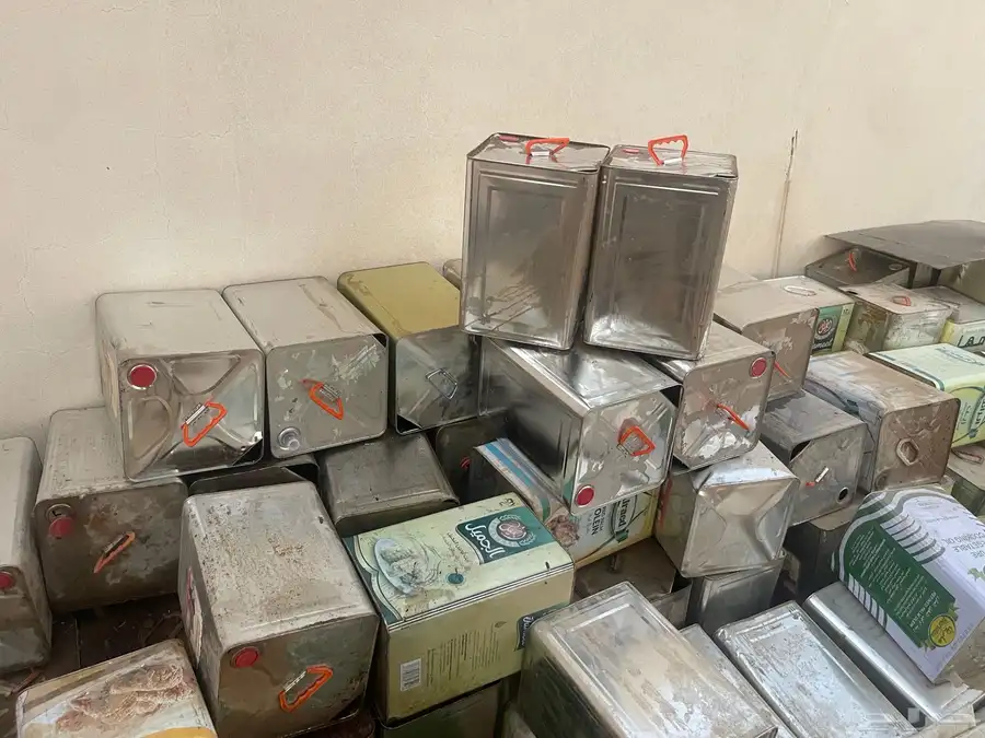 للبيع تنكة العدد فوق 100  الموقع محطة الروضة حائل 1