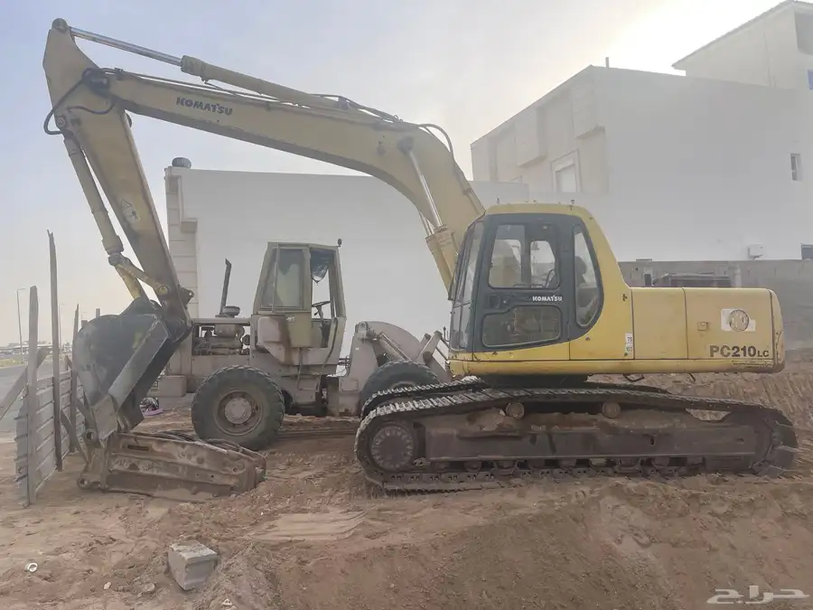 للبيع بوكلين كوماتسو داش6 0