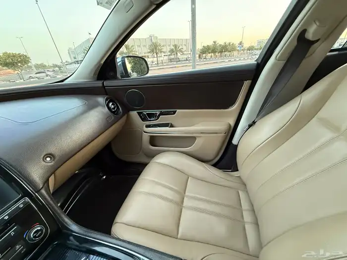 جاكوار 2016 xjl بدي وكالة ممشى 107 الف او بدل جيب مناسب 9