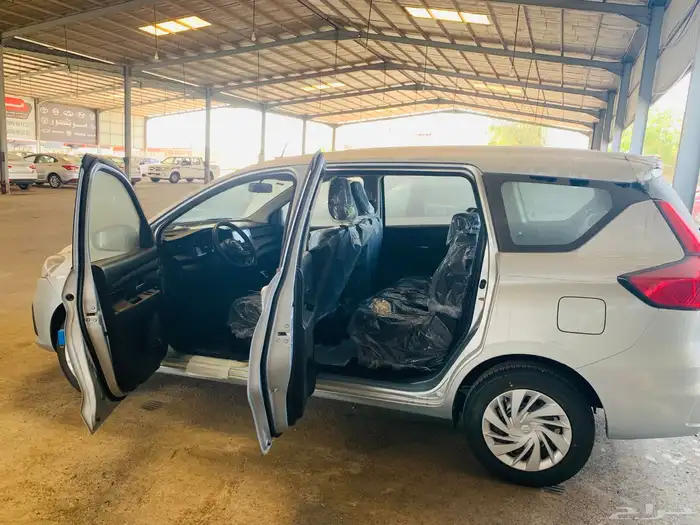 سوزوكي ارتيجا فل GLX 2024 7 راكب بأسعار طيبة 26