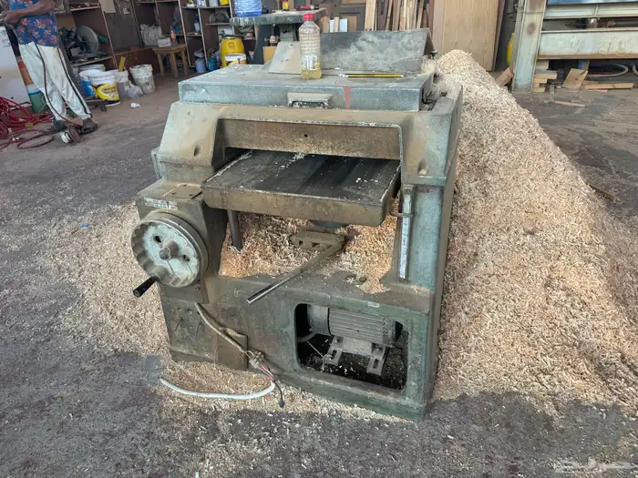 مكاين منجرة للبيع 3